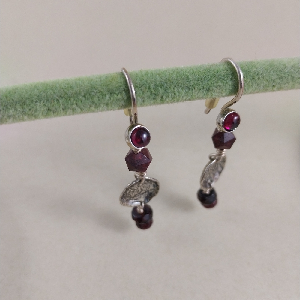 Sterling Silver and Garnets Earrings - Picture 4 of 15